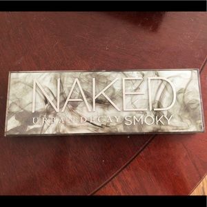 Urban Decay Naked Smokey